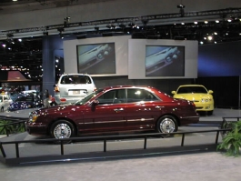 Hyundai, NAIAS 2000